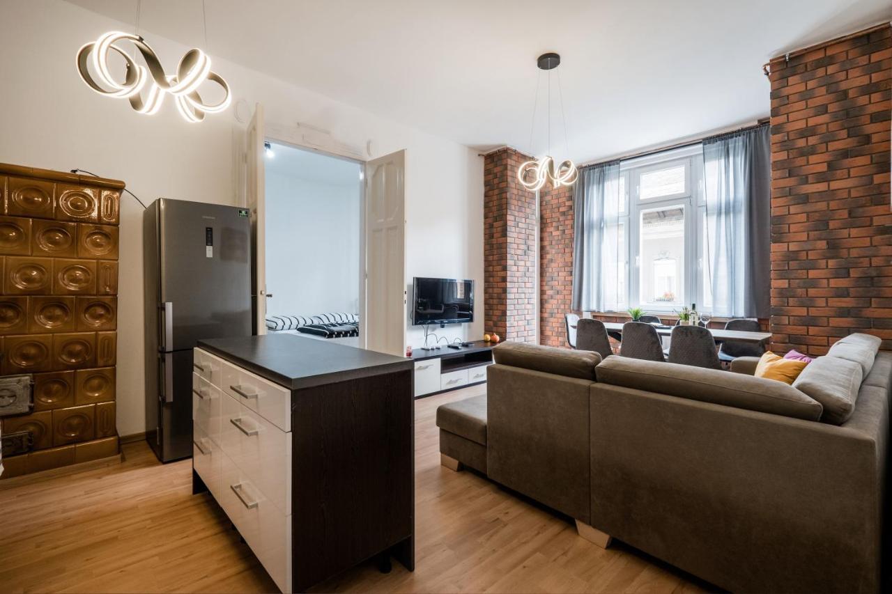 Апартаменты Jacuzzi And Privacy With 2 Balconies And Free Garage Будапешт Экстерьер фото